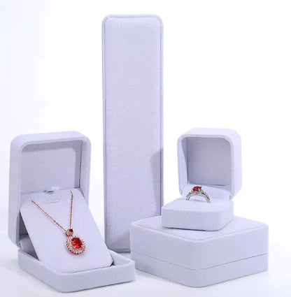 "AURUM" Bracelet Jewelry Box Flannel