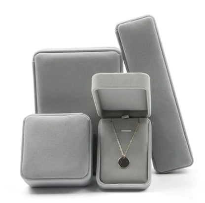 "AURUM" Bracelet Jewelry Box Flannel